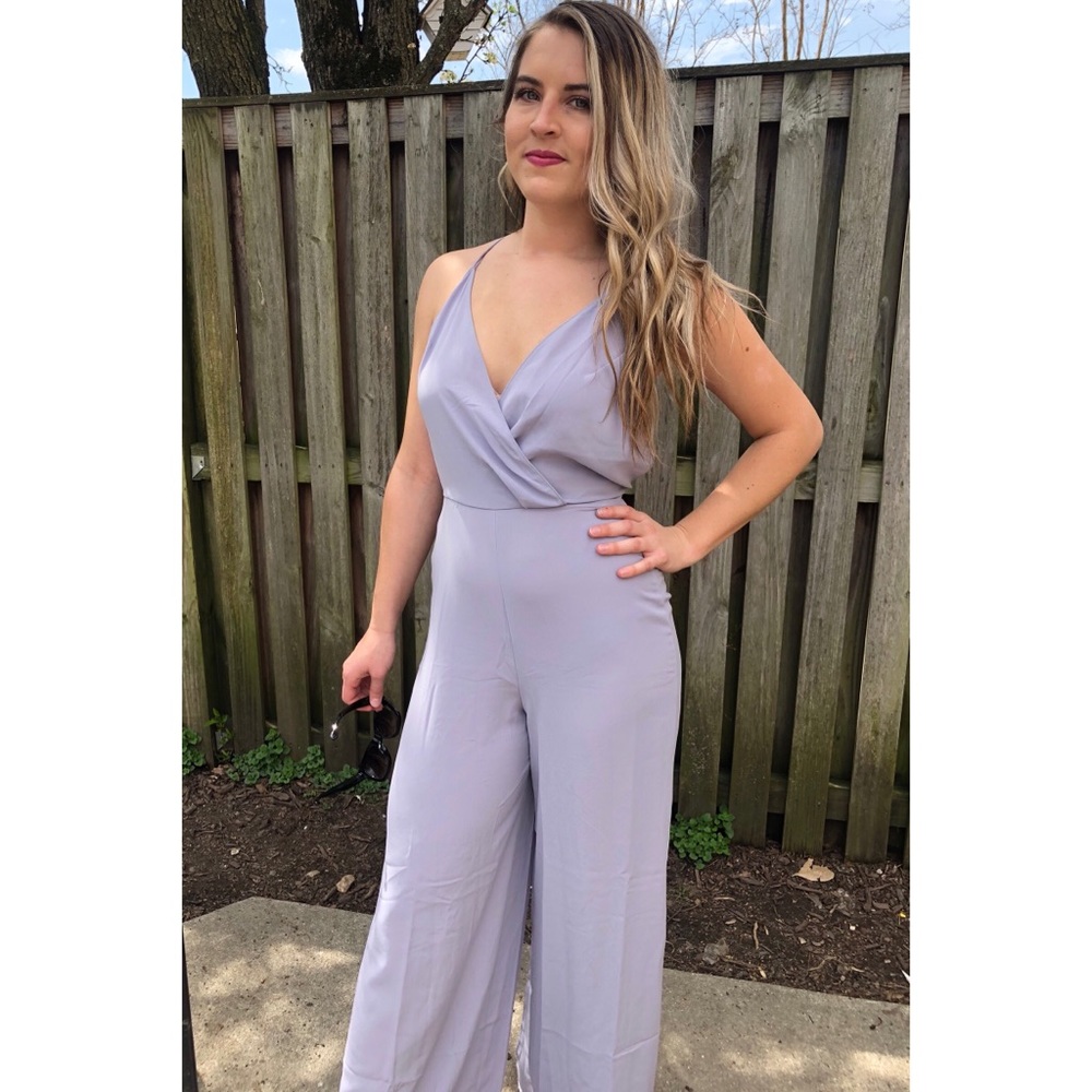 5/$20! 🎉 jumpsuit - Picture 3 of 6